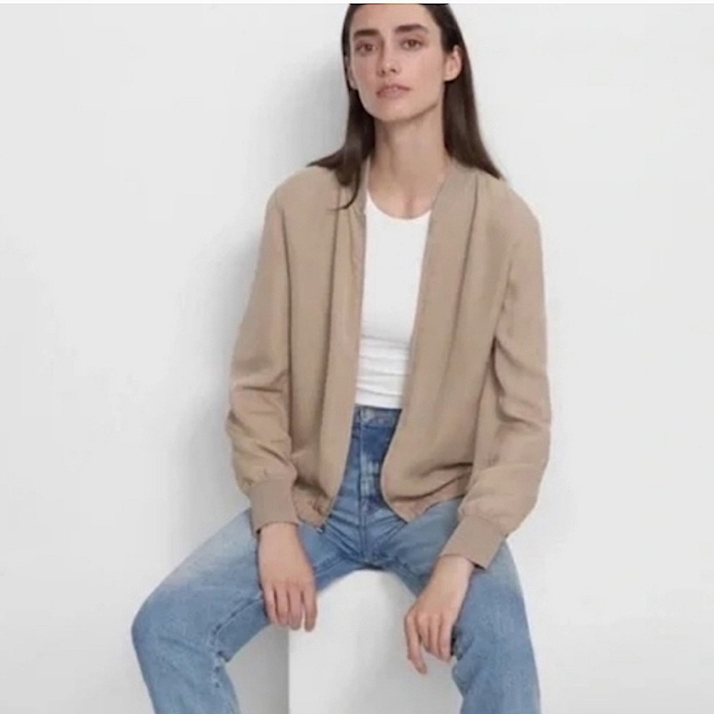 Babaton Gilroy light jacket ✨